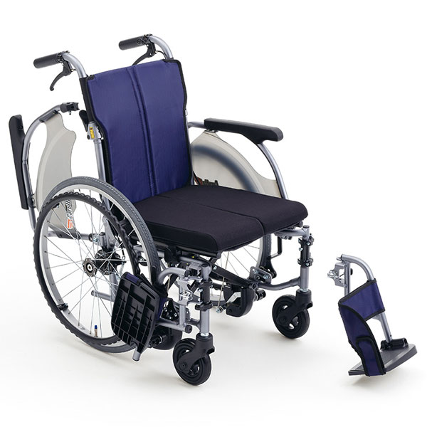 MiKi/ミキ】 多機能 自走式軽量車椅子 CRT-3 【車椅子販売のお店 YUA】